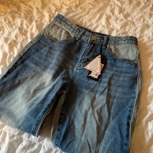 Light/dark jeans
